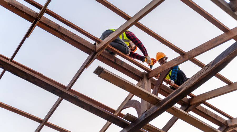 Professional gutter cleaning services in Penrose, NC